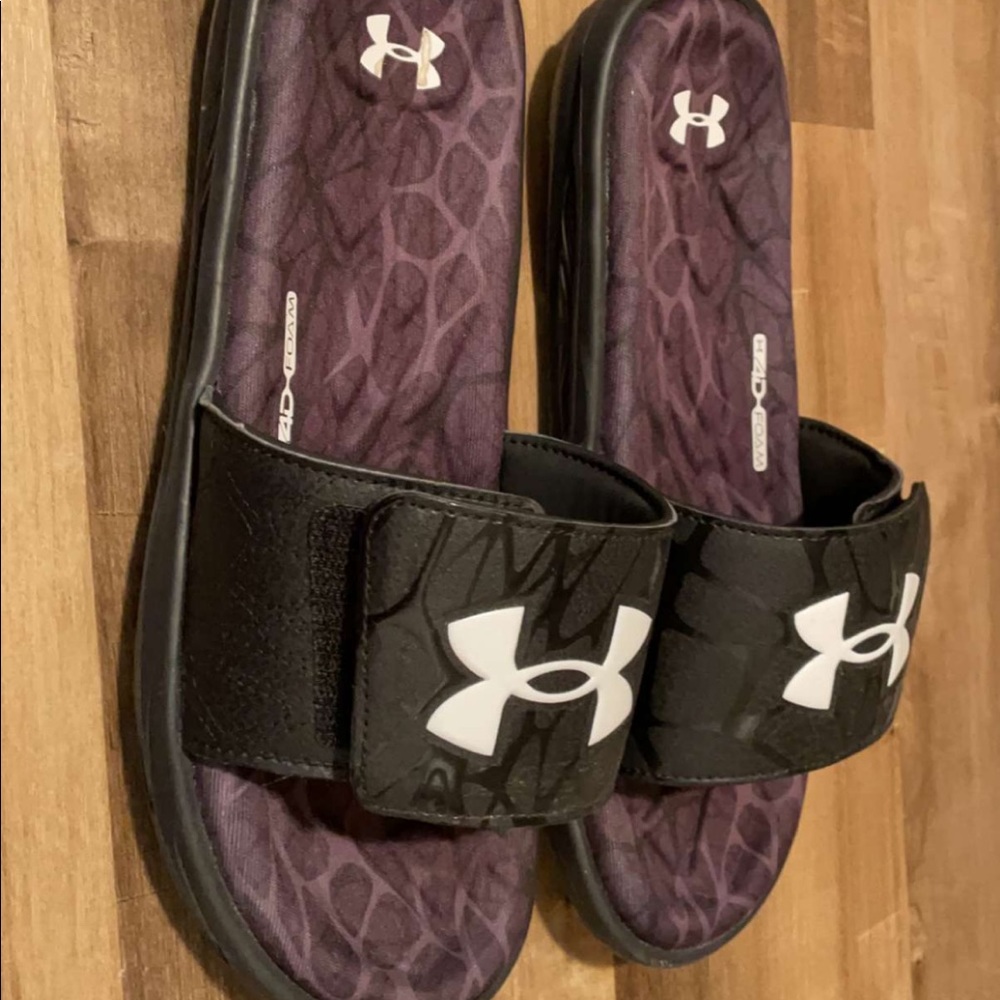 Mens under armor slides